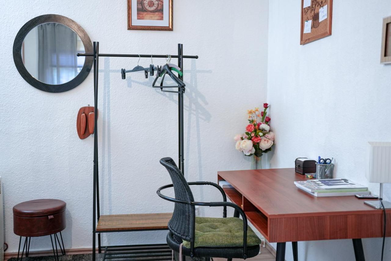 Privatzimmer In Apartment-Gastgeber: Ist Nelson Gladbeck Esterno foto