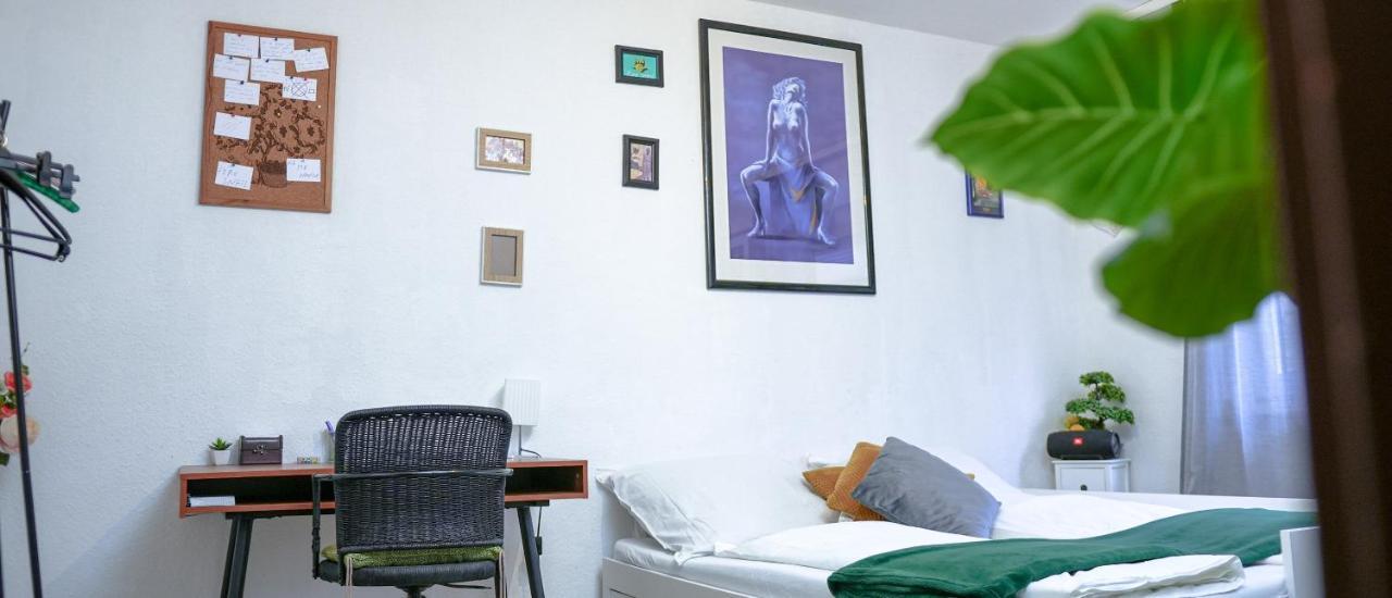 Privatzimmer In Apartment-Gastgeber: Ist Nelson Gladbeck Esterno foto