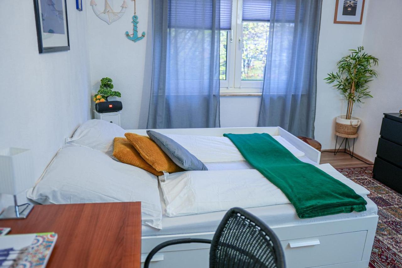 Privatzimmer In Apartment-Gastgeber: Ist Nelson Gladbeck Esterno foto